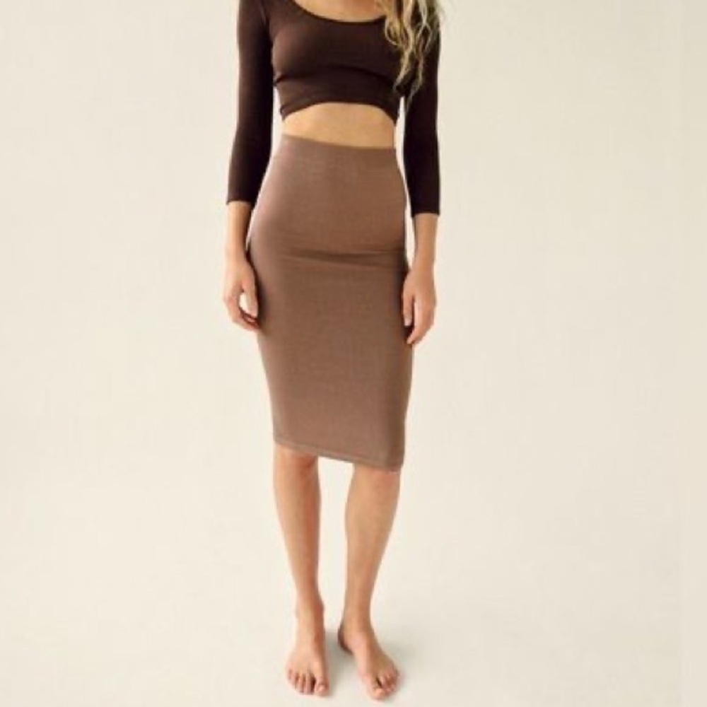 Zara ribbed midi skirt NWT XS S